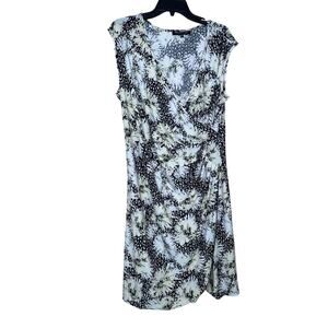 Mlle Gabrielle Black & White Floral Print Semi Wrap Dress XL Knee Length